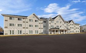 Travelodge Suites By Wyndham Regina - Eastgate Bay